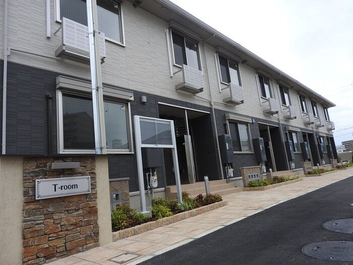 T-room 外観