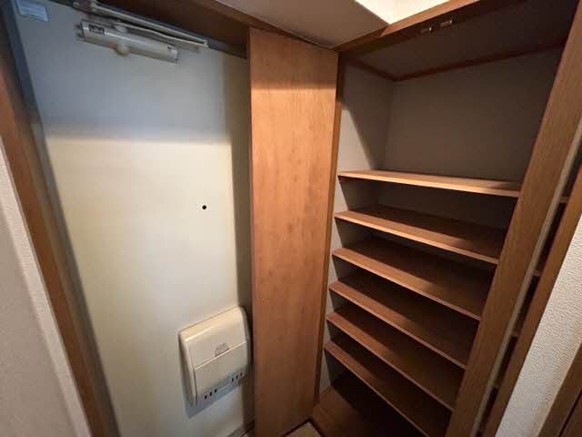 a la mode Hineno (アラモードヒネノ) 玄関