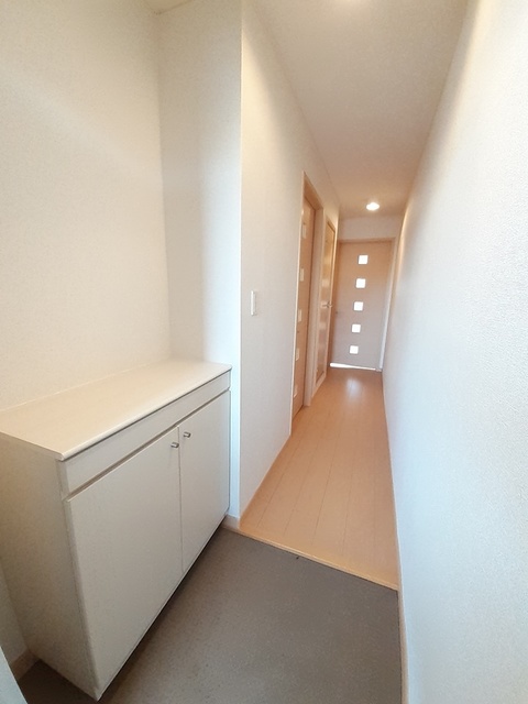 ステイションランドナガタキ　Ⅱ 玄関