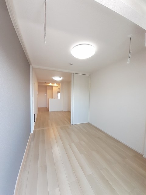 メゾンルミネ　中町 ベッドルーム