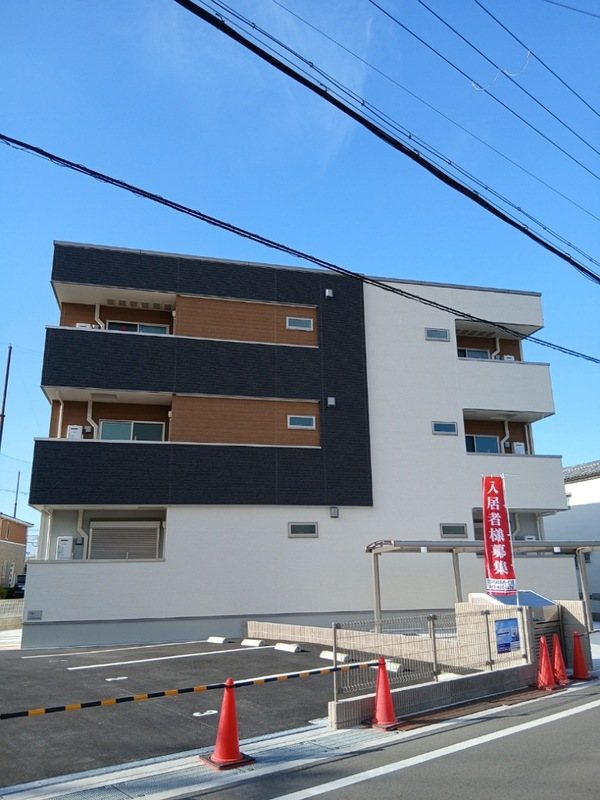 ＣＡＳＡ・ＣＯＭＦＯＲＴ 外観