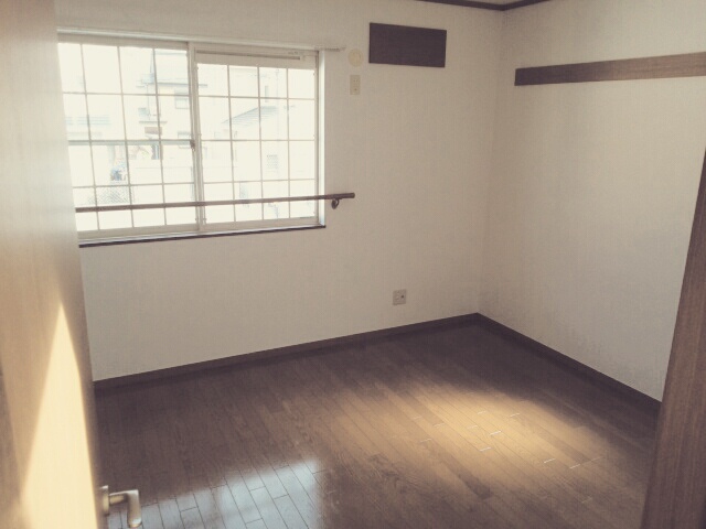 グリーンヒルズ日根野Ⅰ号館 ベッドルーム