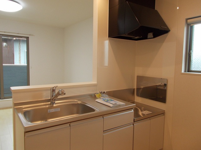 ネオブローテ泉佐野 キッチン