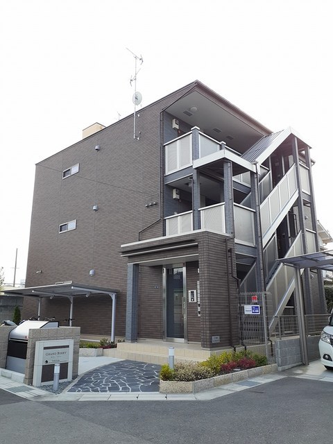 グラン　ベリー 外観