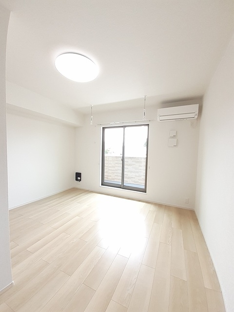 エレガント本町 リビング