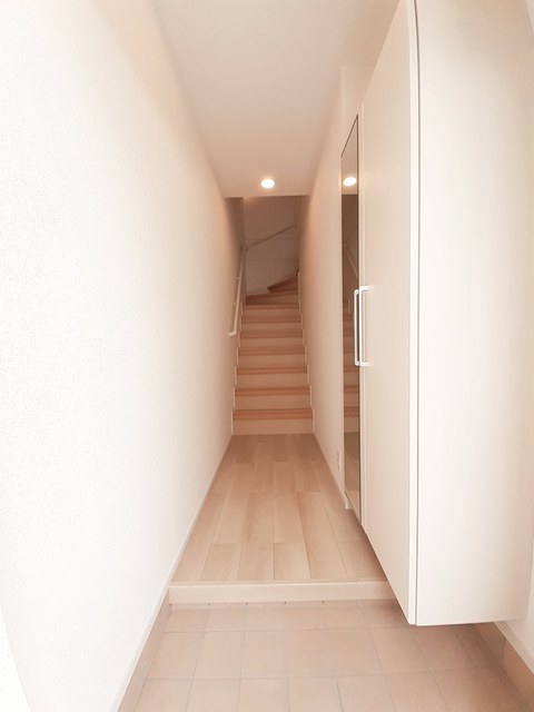 アネモスヒルズ泉佐野Ⅰ 玄関