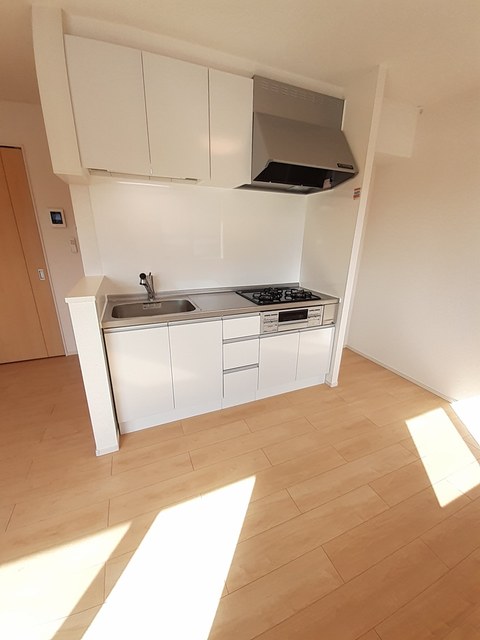 メゾン　ド　ソレイユ　東岸和田 キッチン