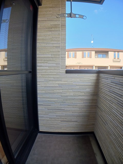 エルミタージュ泉ヶ丘１号館 ベランダ