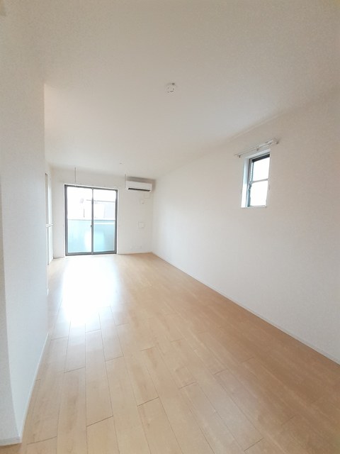 Ｇｒａｃｅ　Ｃｏｕｒｔ リビング