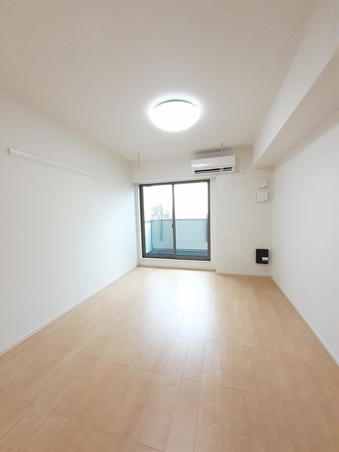 Ｌａｉｄ　Ｂａｃｋ リビング