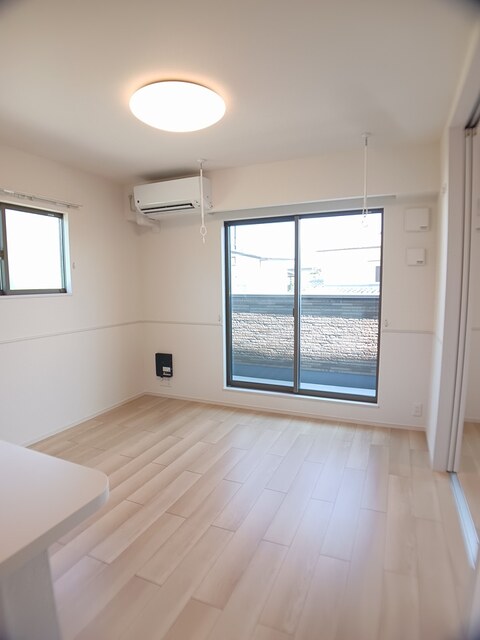 プティ　モンターニュ リビング