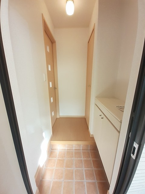 エルバ　ヴェント 玄関