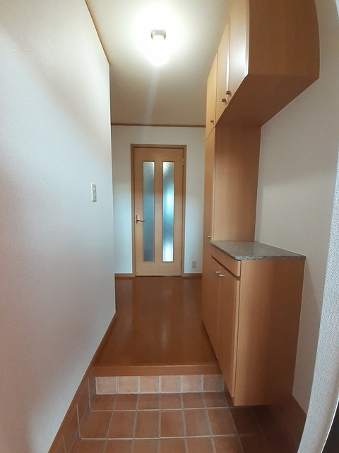 グレイスコート 玄関