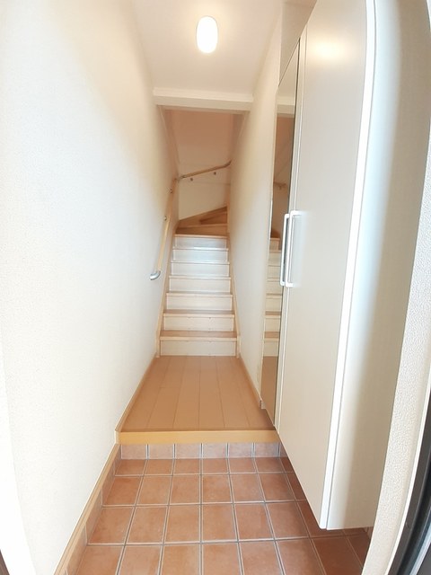 フェリシア 玄関