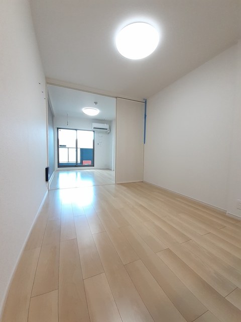 メゾンルミネ　中町 リビング
