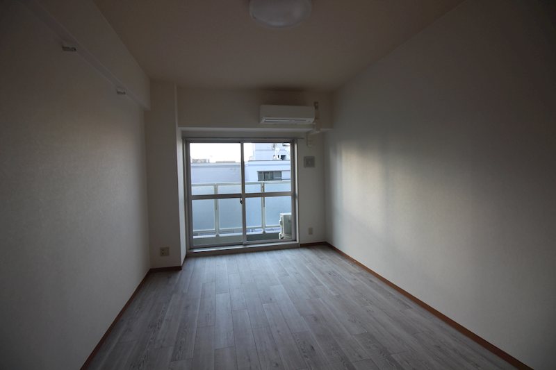 リバービューハイツⅢ リビング