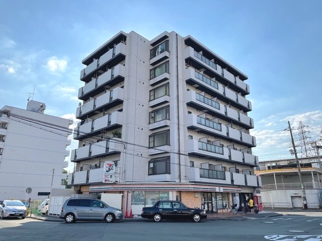 東京都世田谷区三軒茶屋１丁目 外観