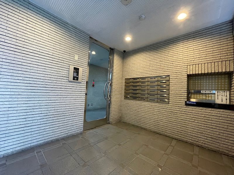 植木店でつくったマンション ロビー