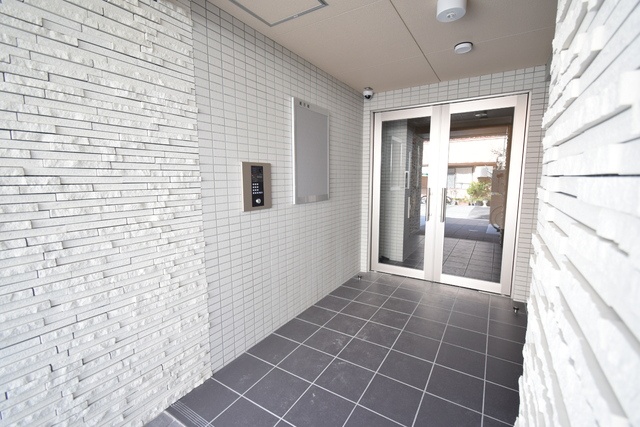 植木マンション石垣A エントランス