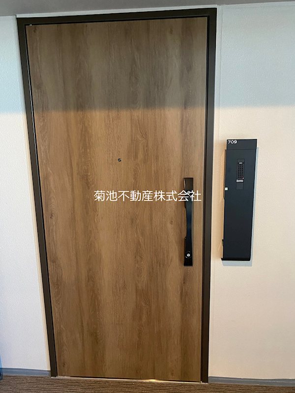 ザ・パークハウスひばりが丘 玄関