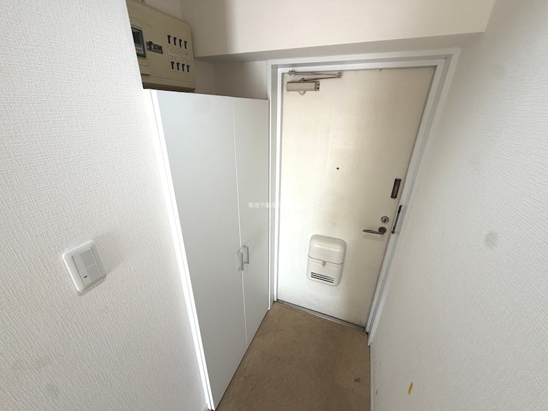 グランデール武蔵野  玄関