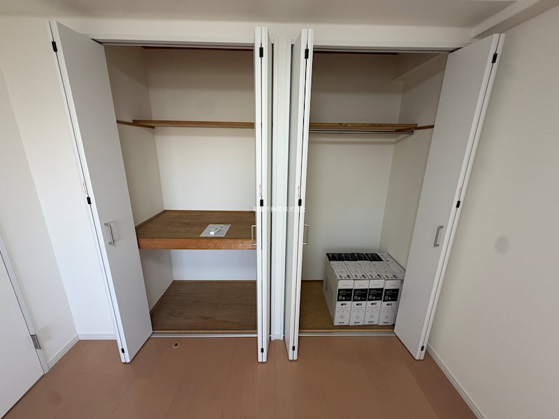 グランデール武蔵野  収納