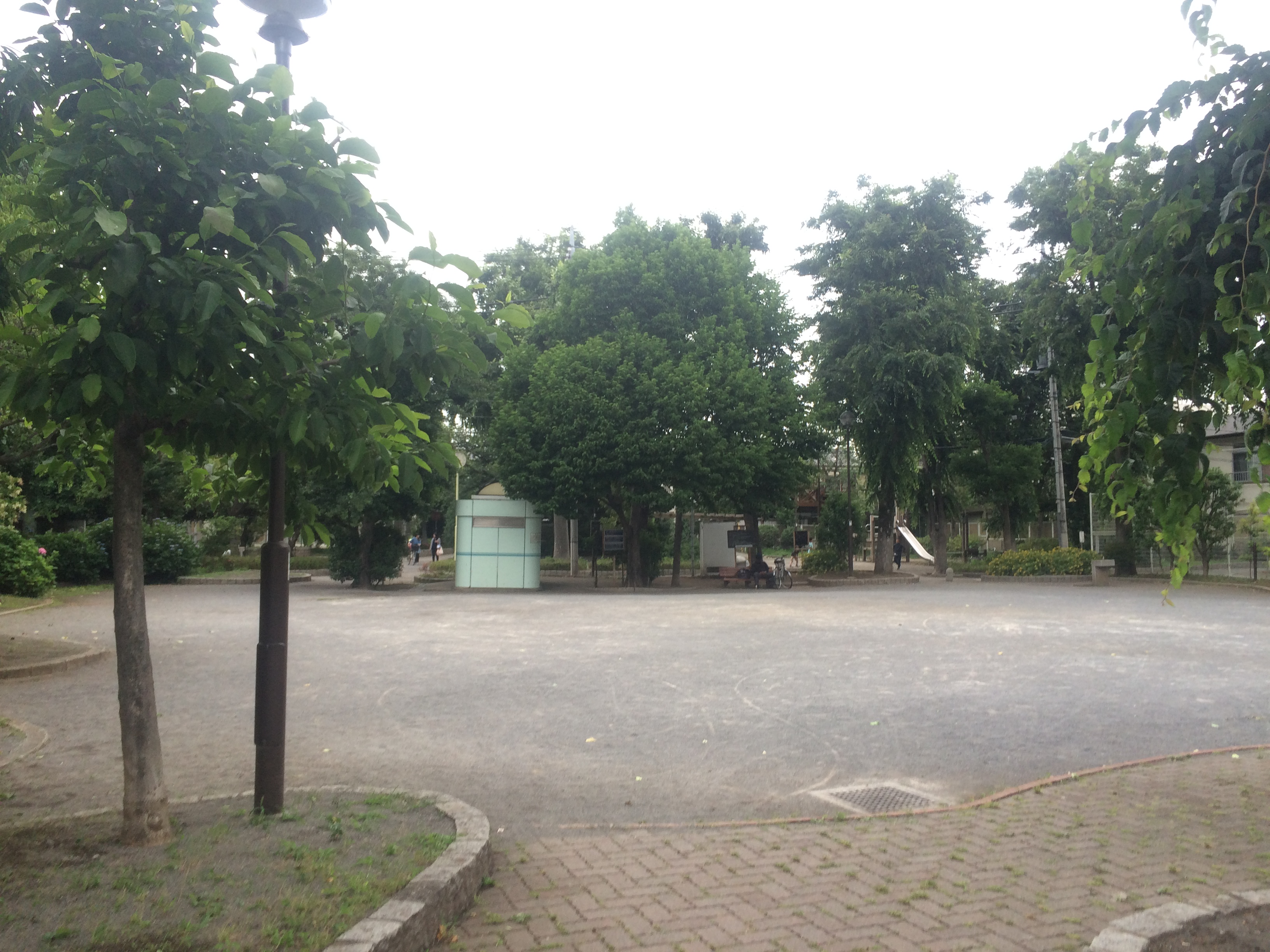 ブランドール1 公園