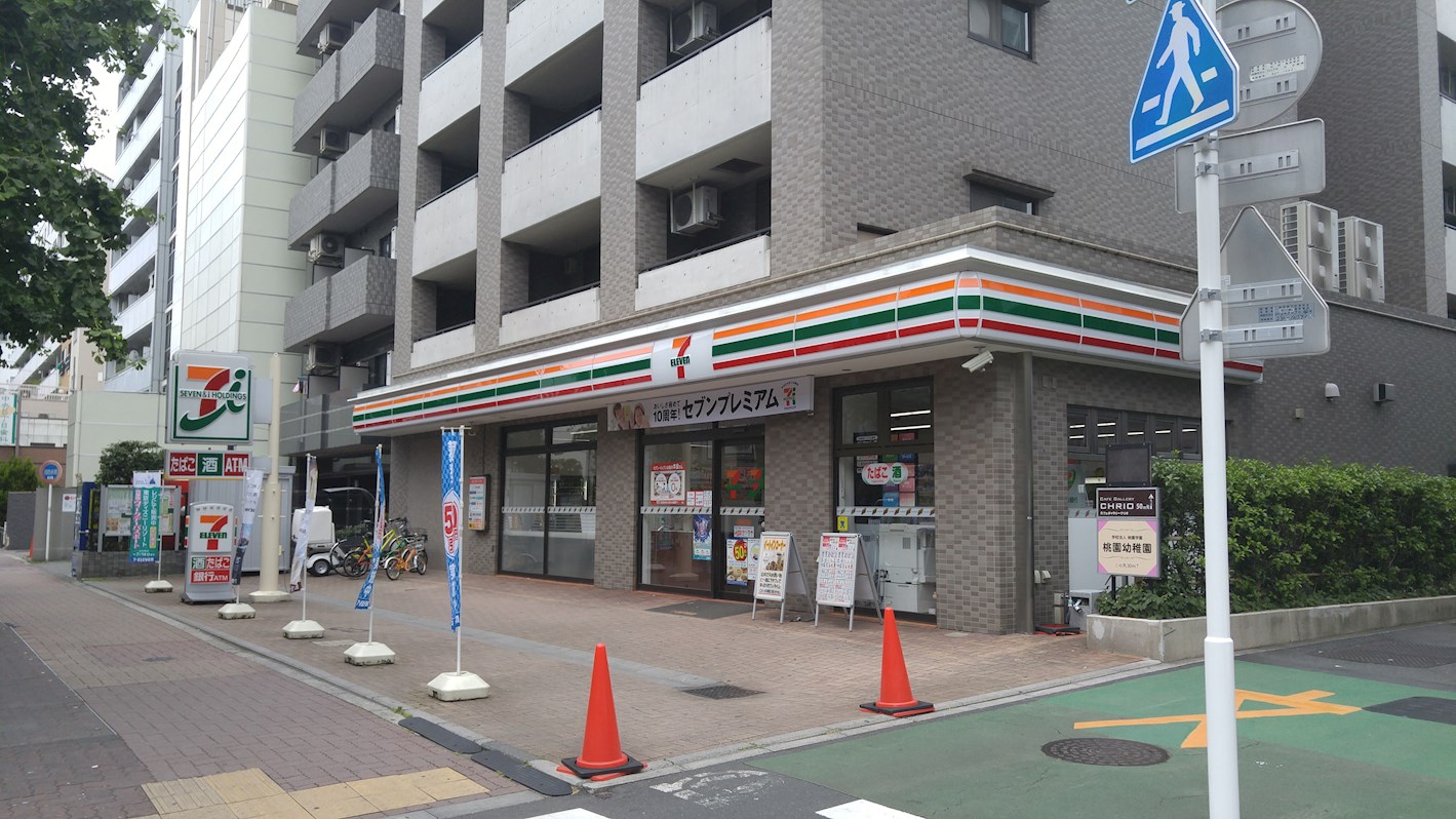神宮荘 コンビニ