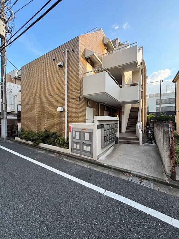 メゾン中央 外観