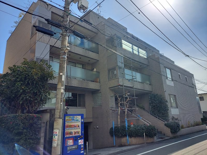 ニコラ 外観