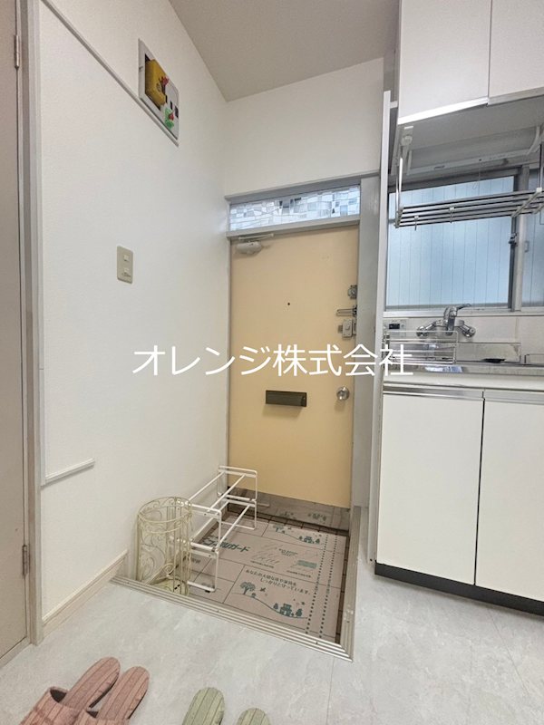 圭ハウス 玄関
