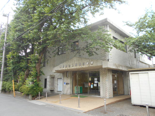 セレスティア中野上高田 図書館