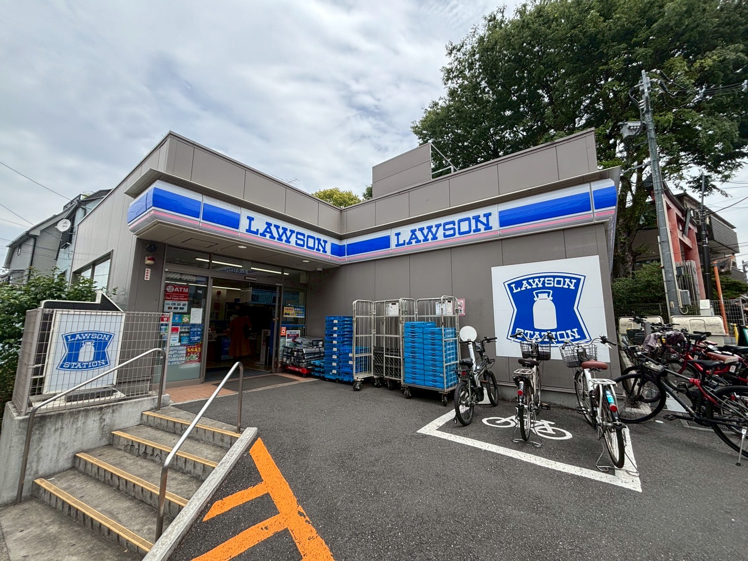 クレスト神楽坂 コンビニ