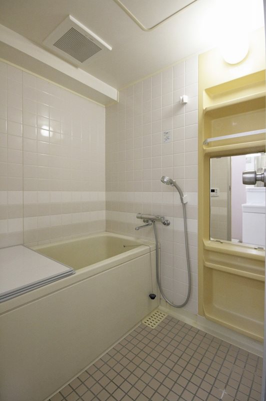 クレシーダ 風呂画像