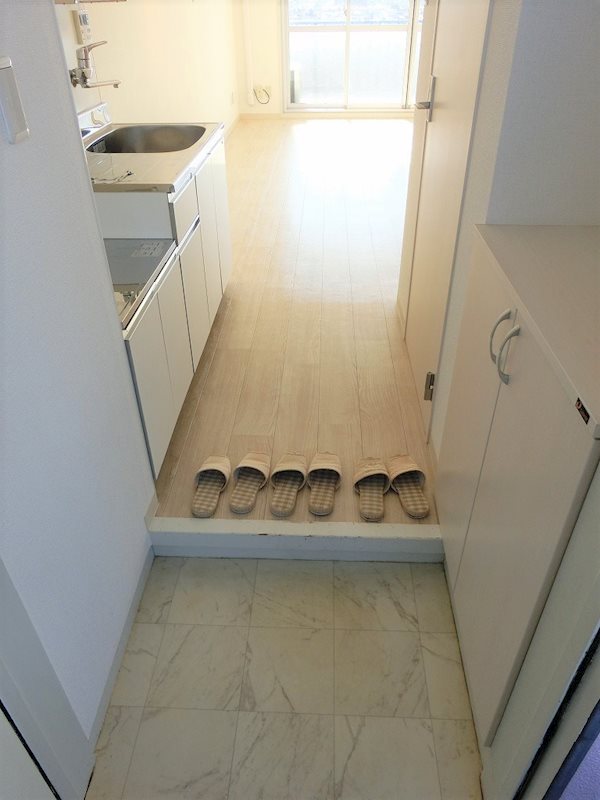 第４野村ビル 玄関