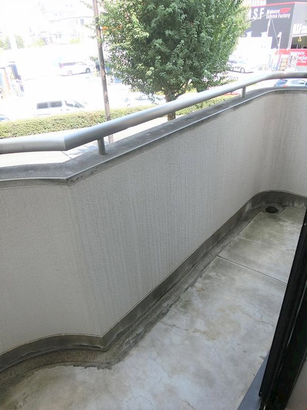 ベルメゾンインター北町 ベランダ