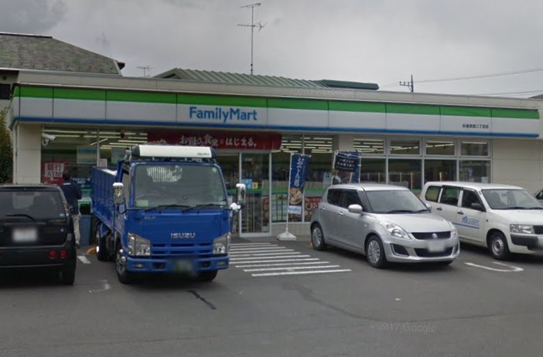 宮前ヴィレッジＣ棟 コンビニ