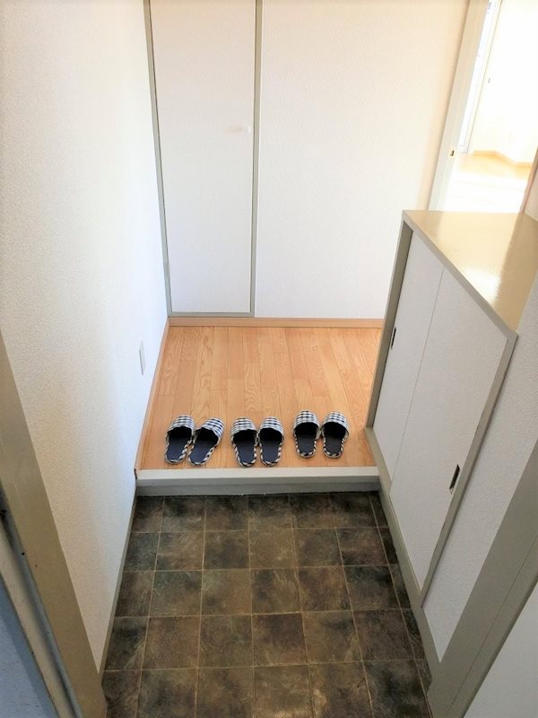 第５野村ビル 玄関