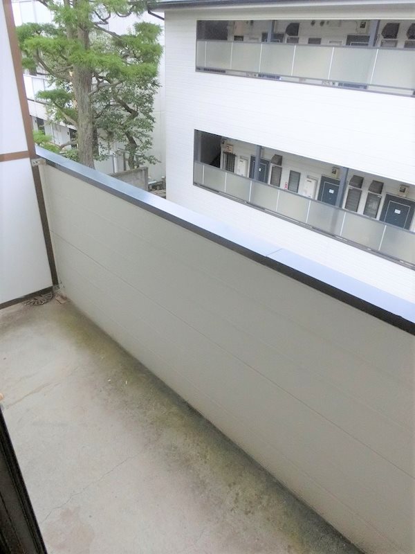 今川ミッドガーデンコーポ６ ベランダ