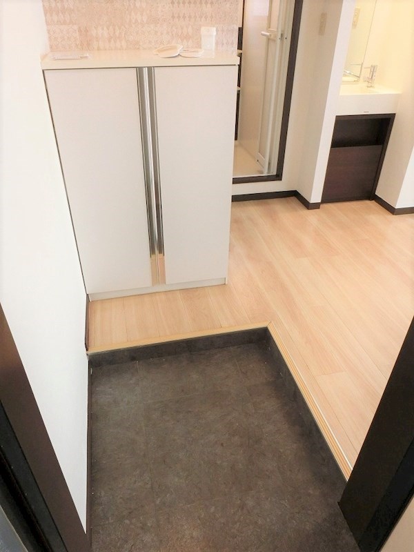 シャルム浜田山 玄関