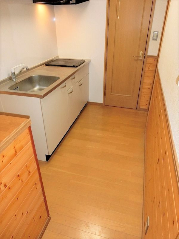 プラスペアティ リビング