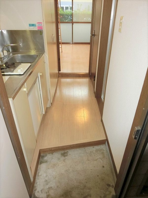 今川ミッドガーデンコーポ９ 玄関