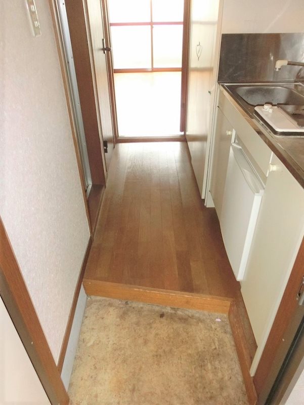 今川ミッドガーデンコーポ９ 玄関