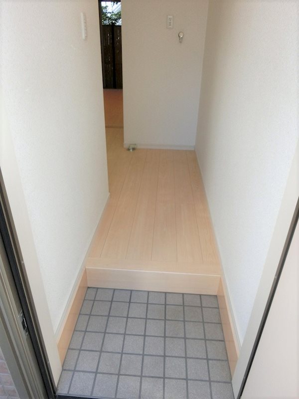 セレーネハイツ 玄関