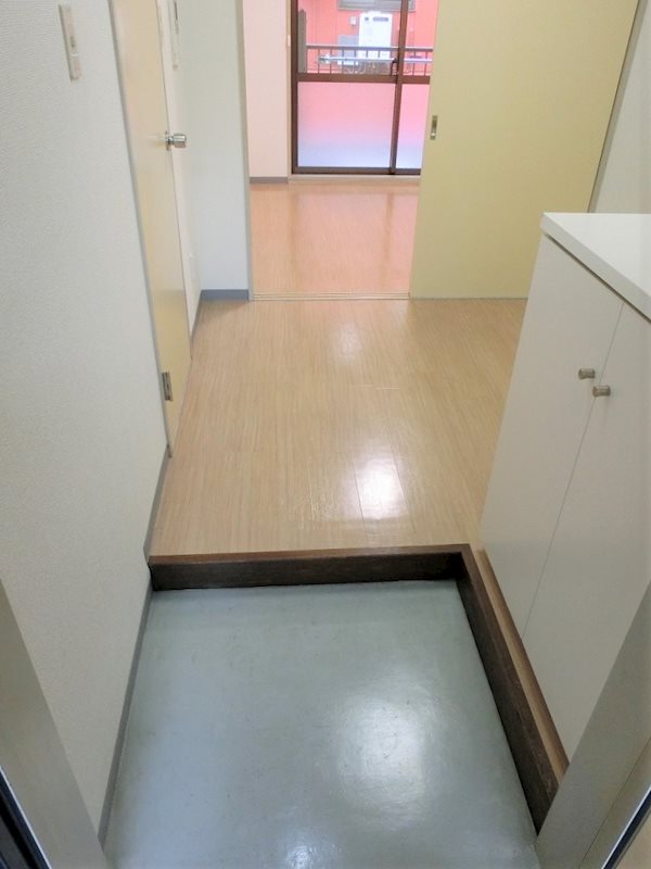 ロイヤルシティ西荻窪Ⅱ 玄関
