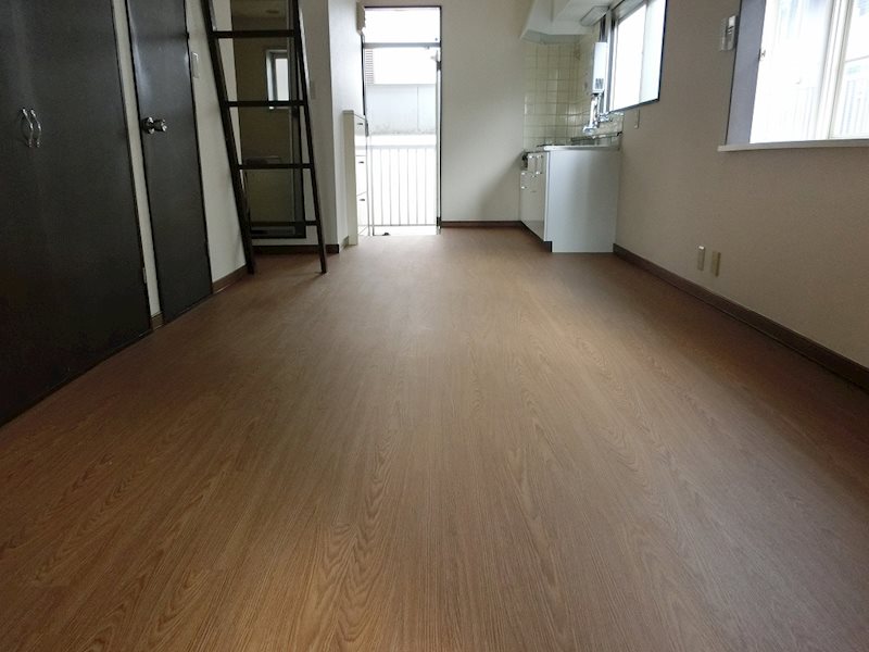 中央ビル塚田 リビング