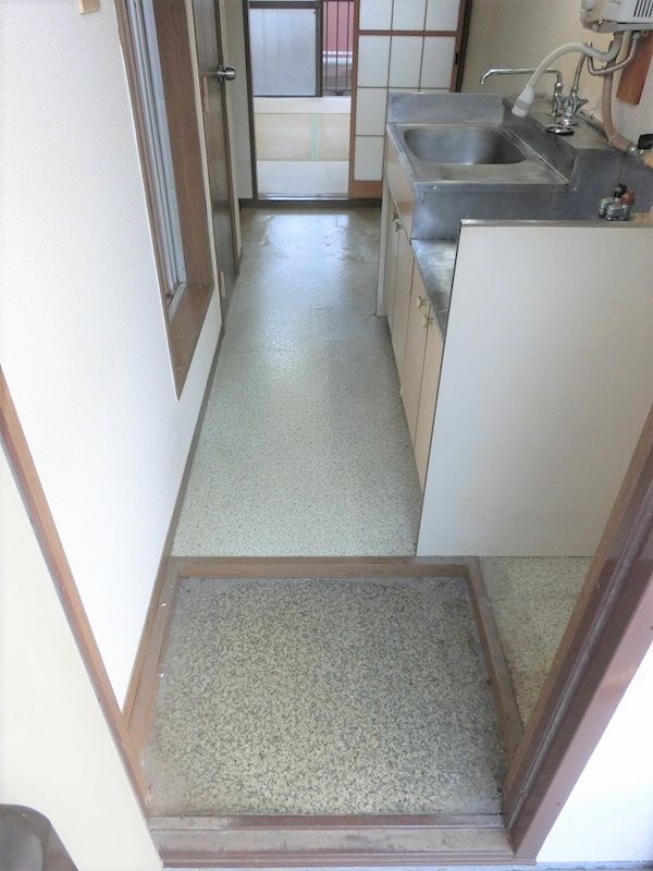 メドラール西船 玄関