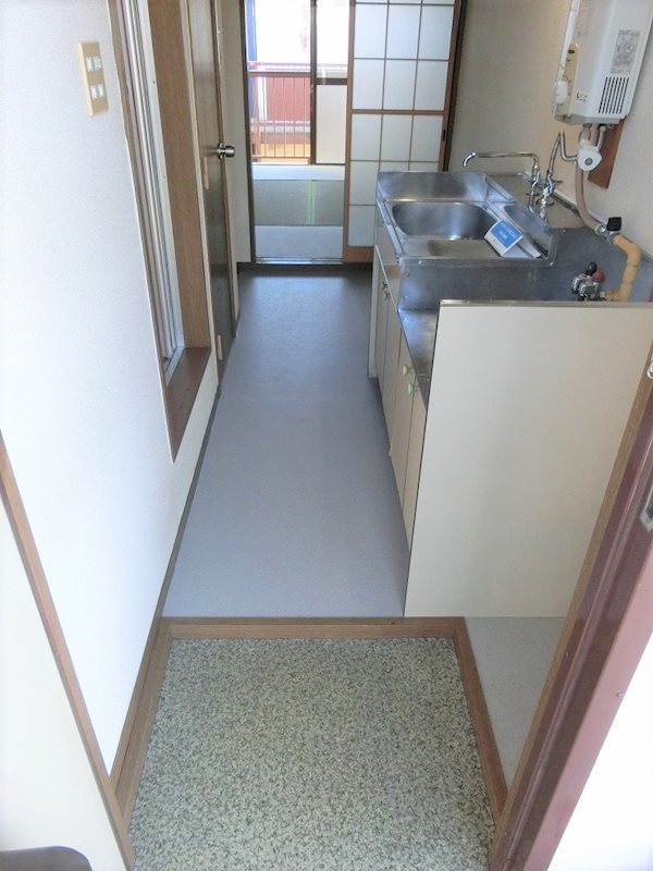 メドラール西船 玄関