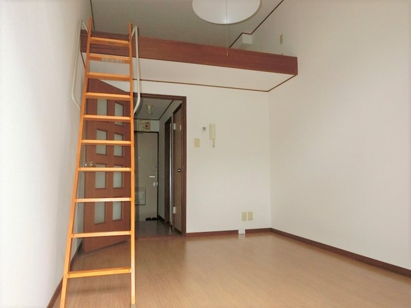 今川ミッドガーデンコーポ６ リビング