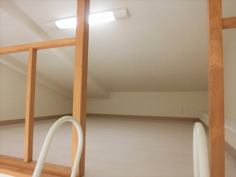 ロイヤルヒルズ ベッドルーム